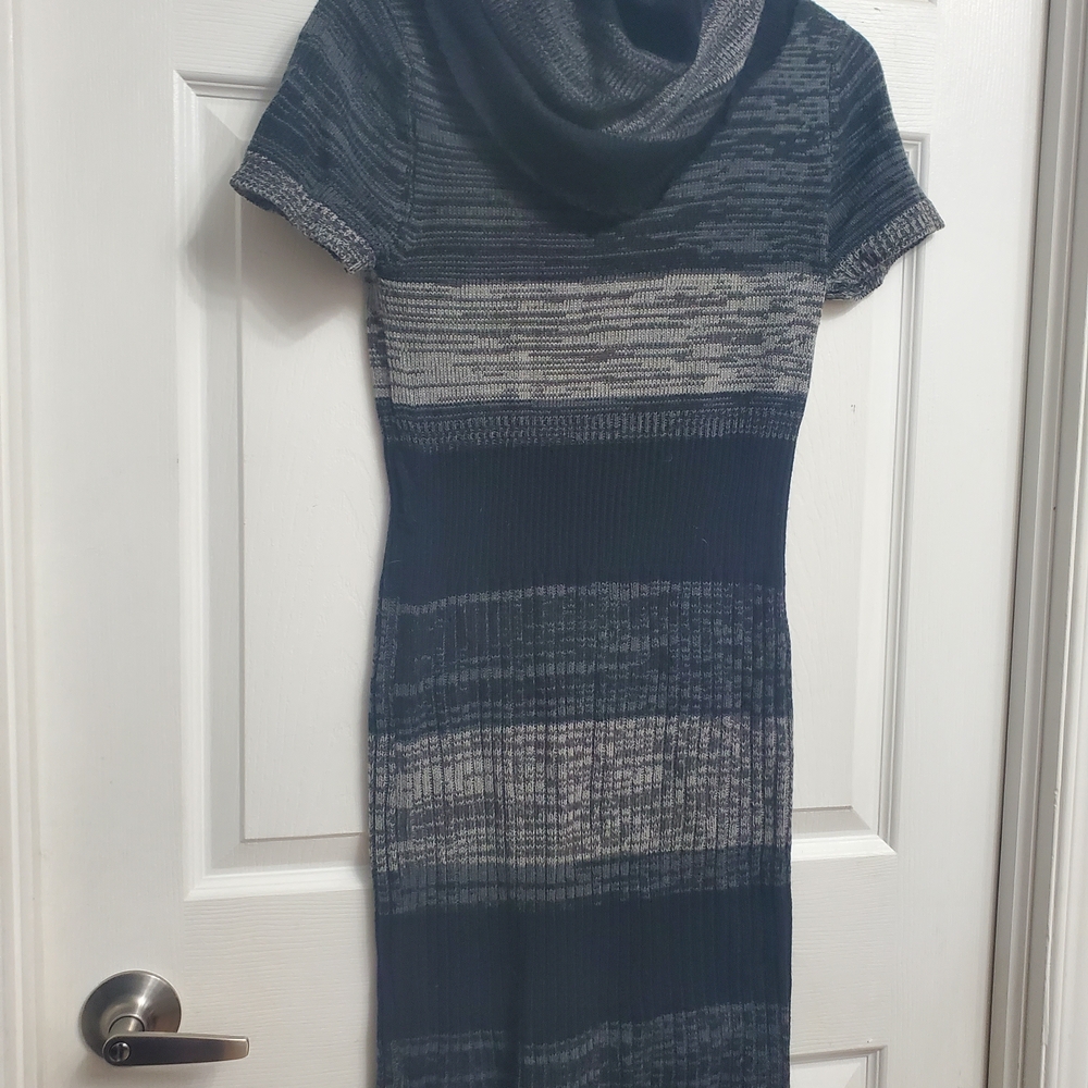 Black and Gray Knit Dress - SIZE L